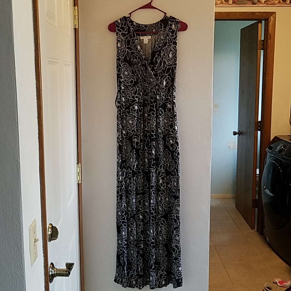 Motherhood Maternity Maxi Dress